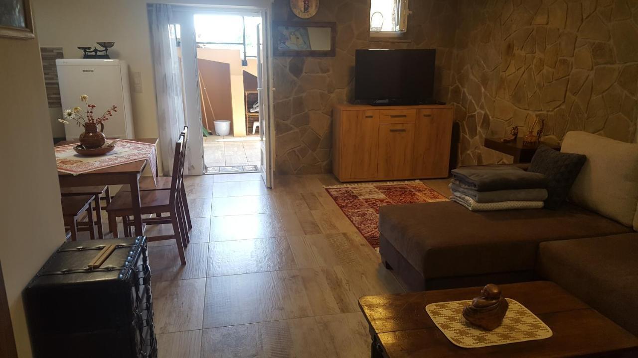 Gyoengyvirag Apartman Keszthely Εξωτερικό φωτογραφία