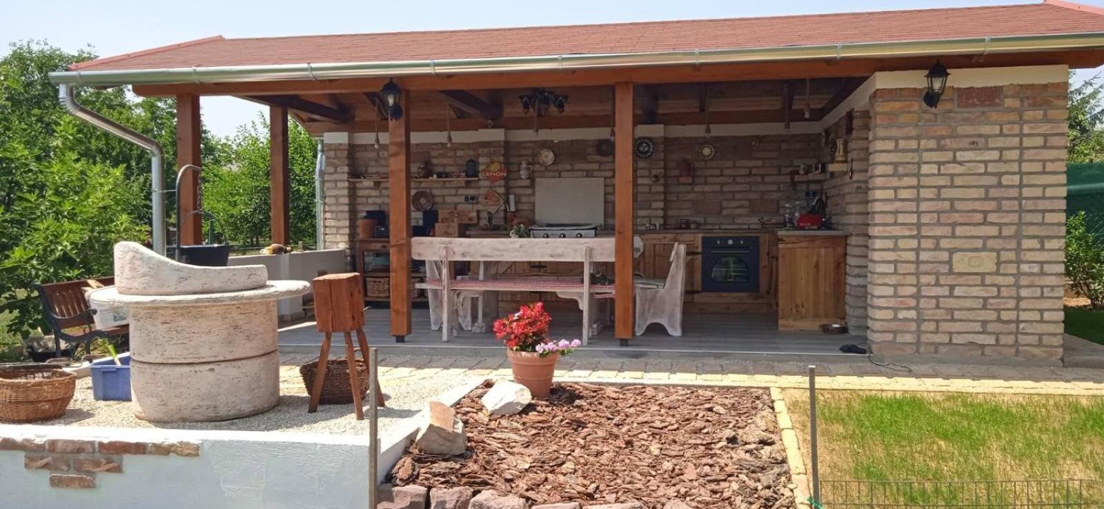 Gyoengyvirag Apartman Keszthely Εξωτερικό φωτογραφία